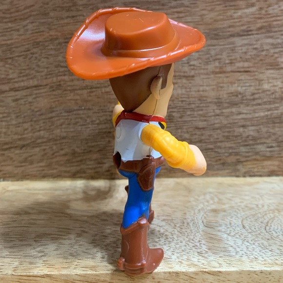 3” Sheriff Woody Figurine from Toy Story 🎂 Topper - Picture 4 of 4